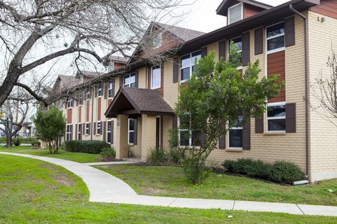 Photo of 2330 Austin Highway, San Antonio, TX 78218 (MLS # 67691870)