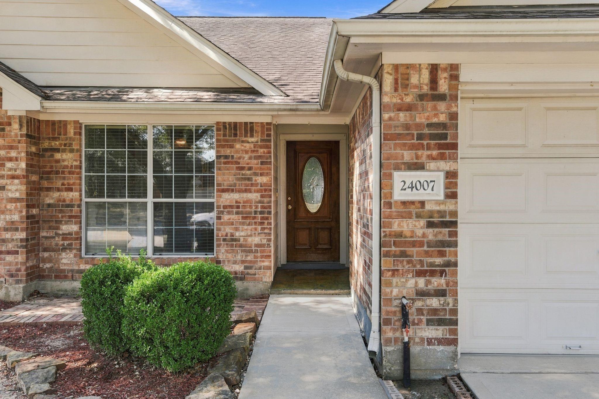 24007 Floragate Drive