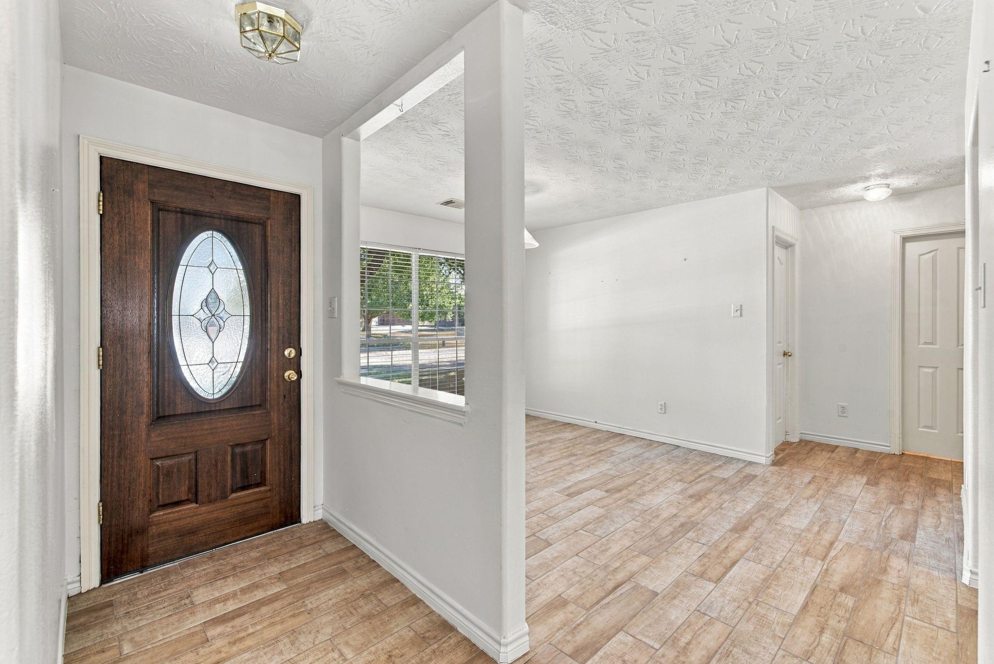 24007 Floragate Drive