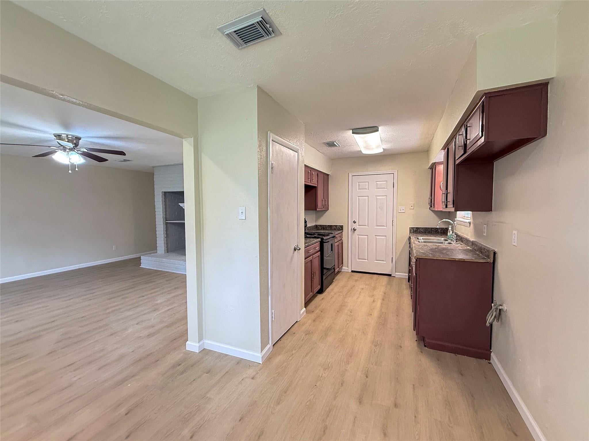 4251 Rosegate Drive