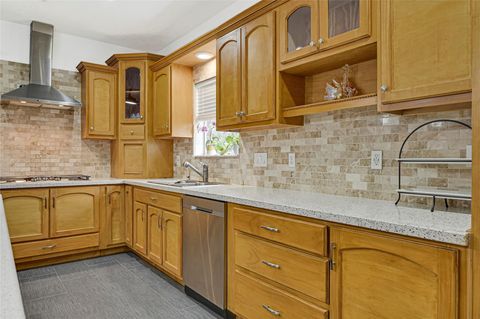 Tiny photo for 6130 Summerville Lane, Houston, TX 77041 (MLS # 28215076)