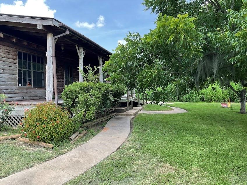 4012 County Road 461a