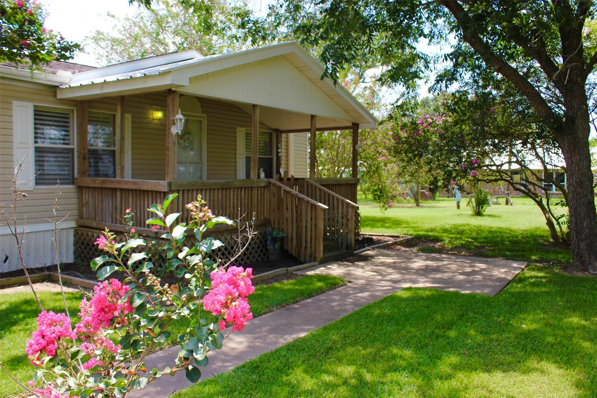 38931 Addie Gee Road