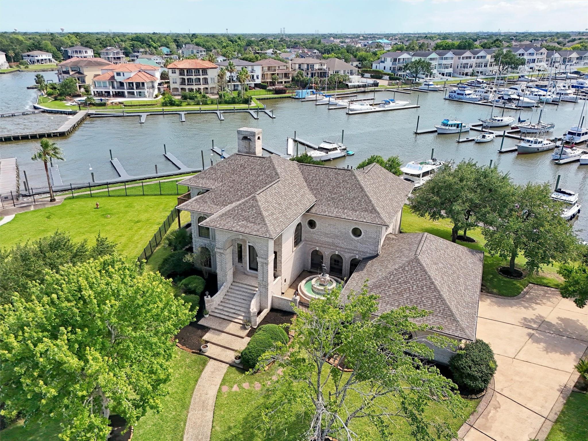 107 Twin Oaks Way