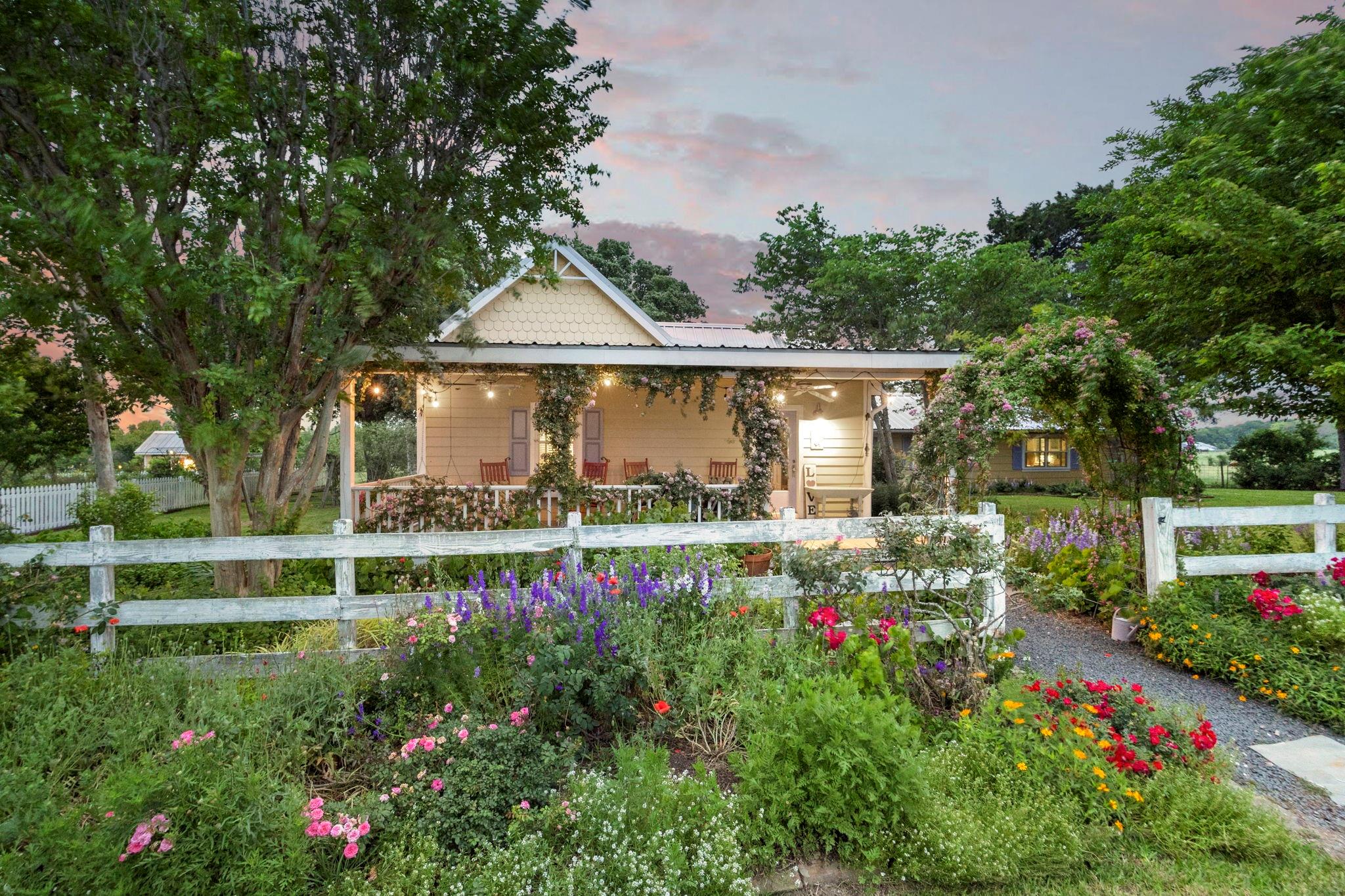 3100 Trails End Lane