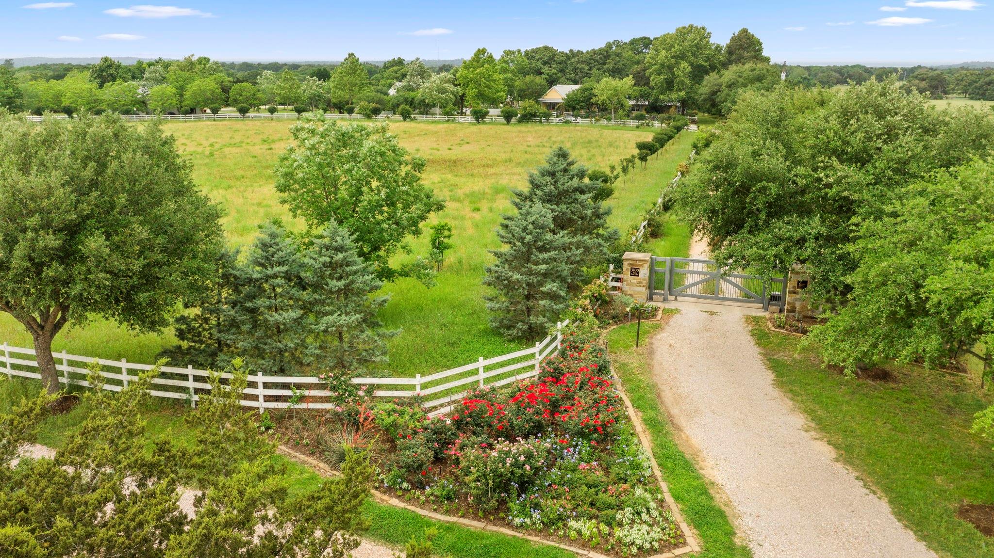 3100 Trails End Lane