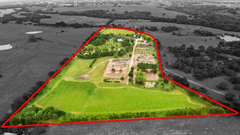 3100 Trails End Lane Brenham TX 77833