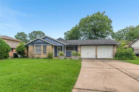 Photo of 118 E Thornton Road, Houston, TX 77022 (MLS # 73659099)
