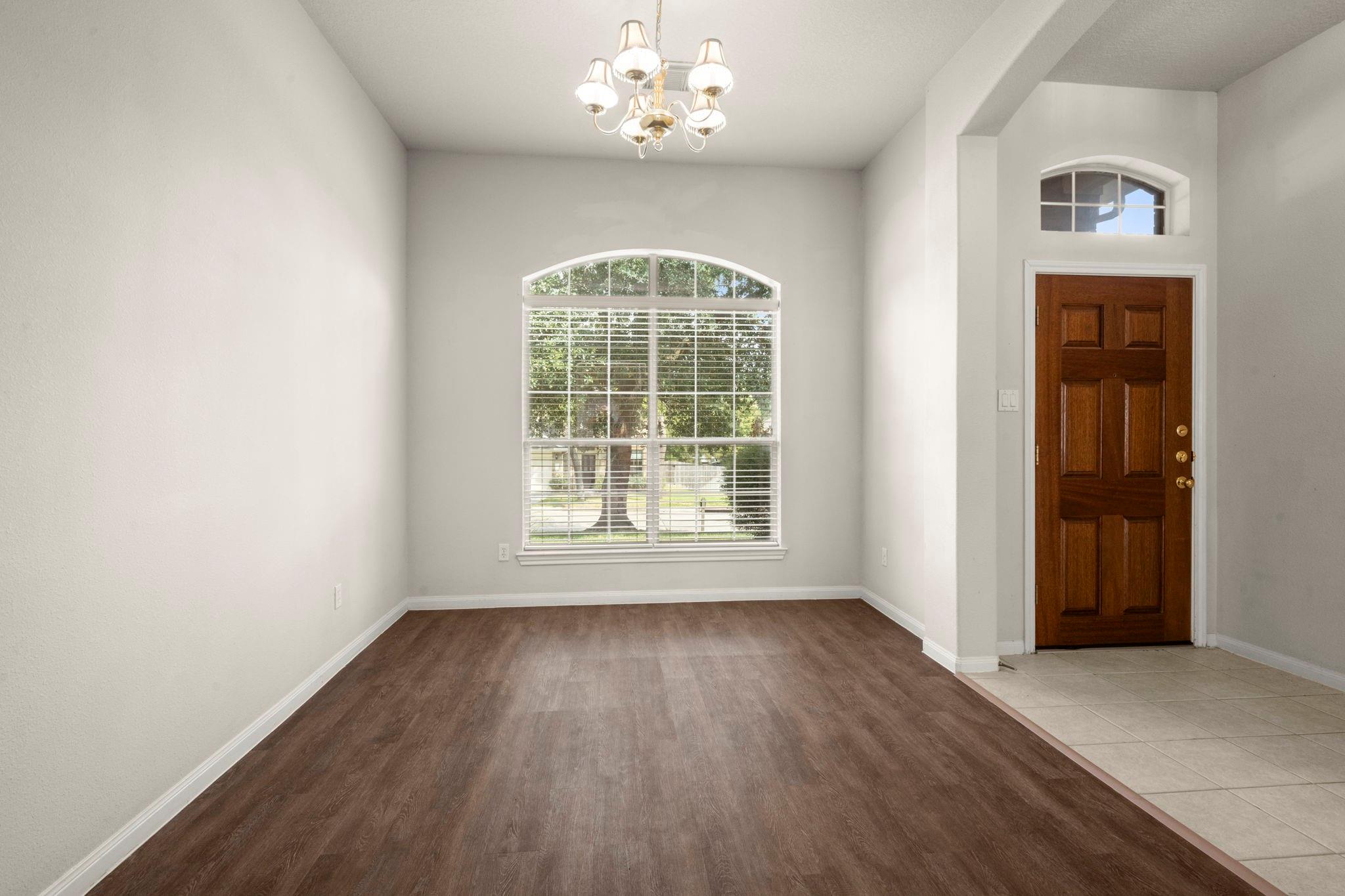 3722 Northshore Drive