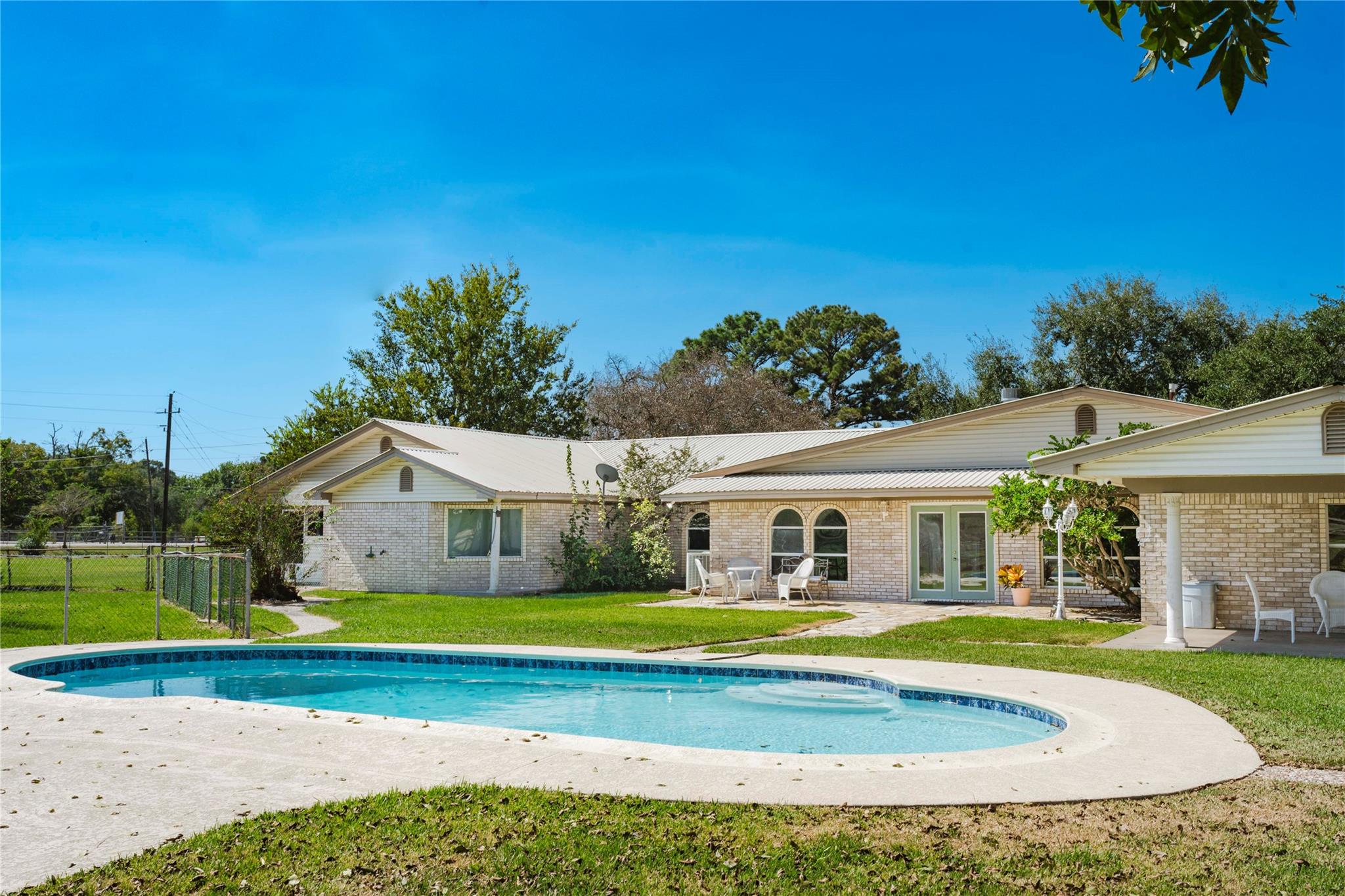 6830 Miller Wilson Road