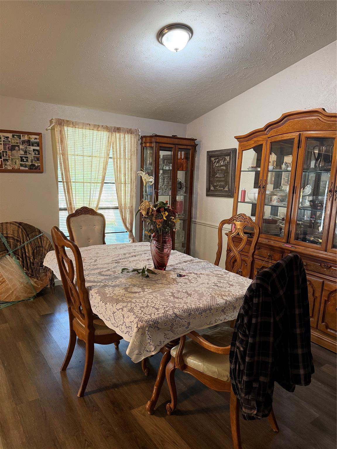 3103 Meadowview Drive