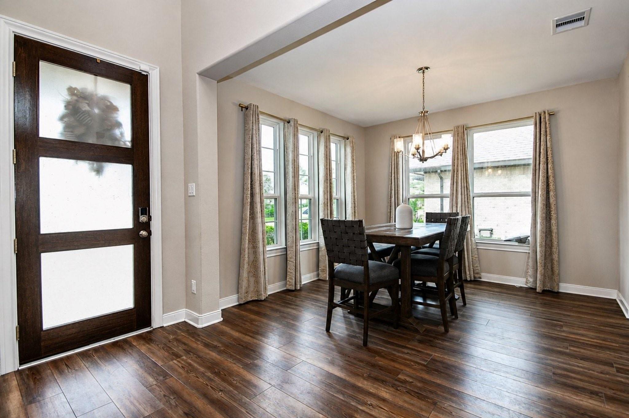 4819 Autumn Hills Trail