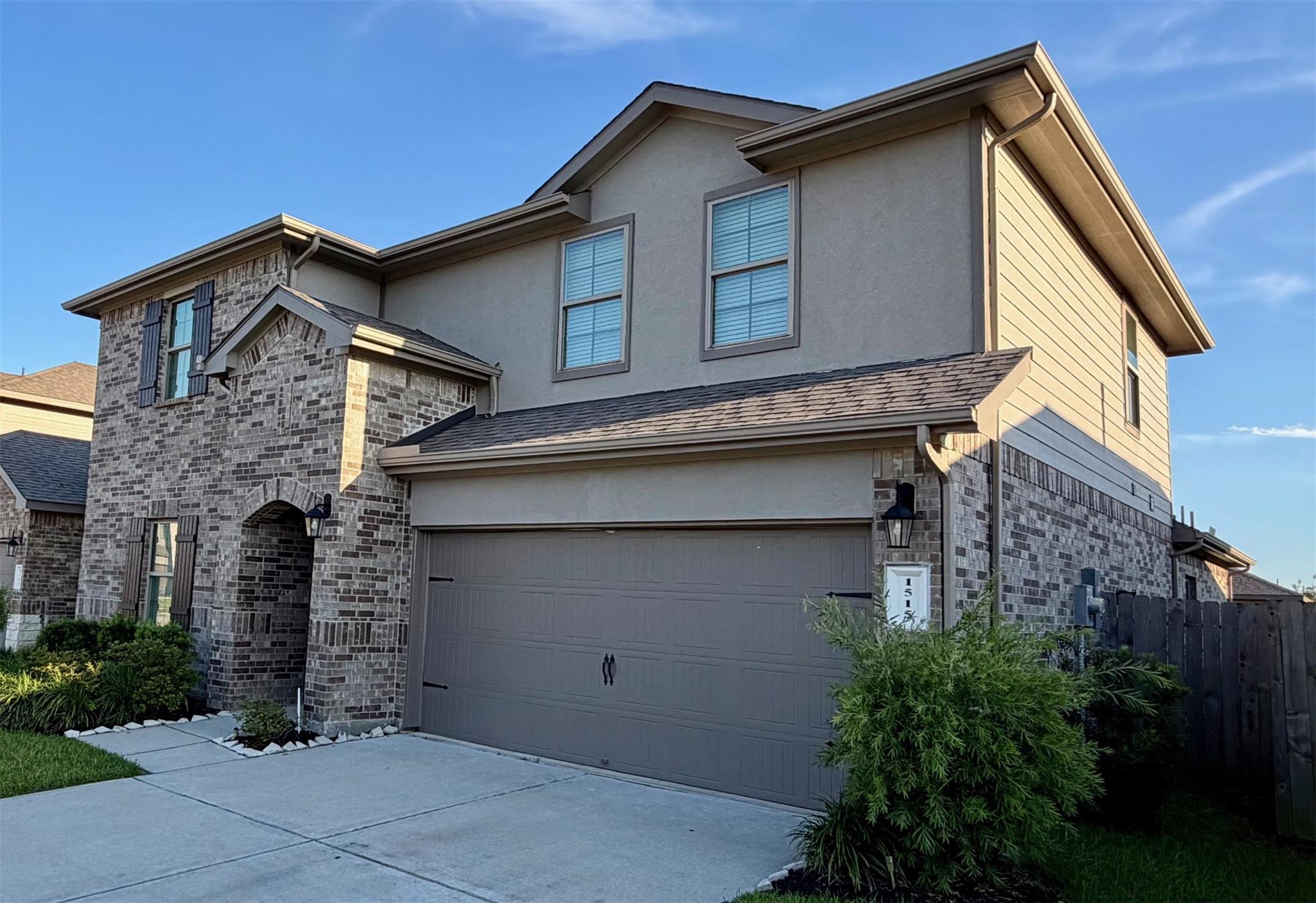 1515 Wells Manor Lane