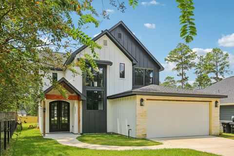 15471 Arrowhead Loop W Willis TX 77378