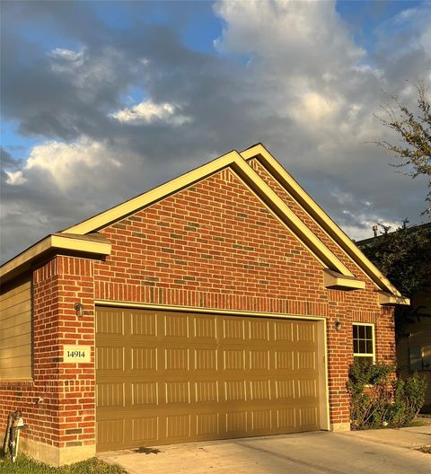 Photo of 14914 Darbydale Drive, Houston, TX 77090 (MLS # 39203843)