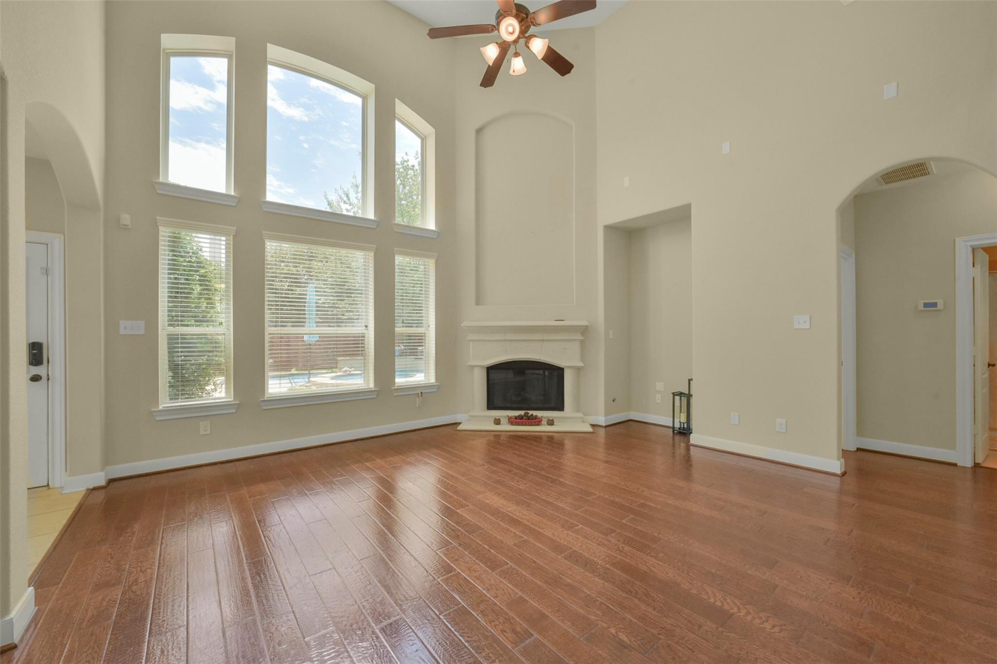 110 N Victoriana Circle