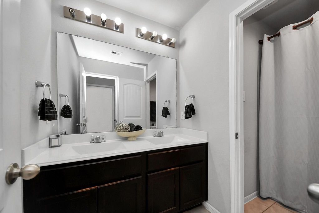 Photo of 8022 Gambrel Way, Rosharon, TX 77583 (MLS # 24745067)