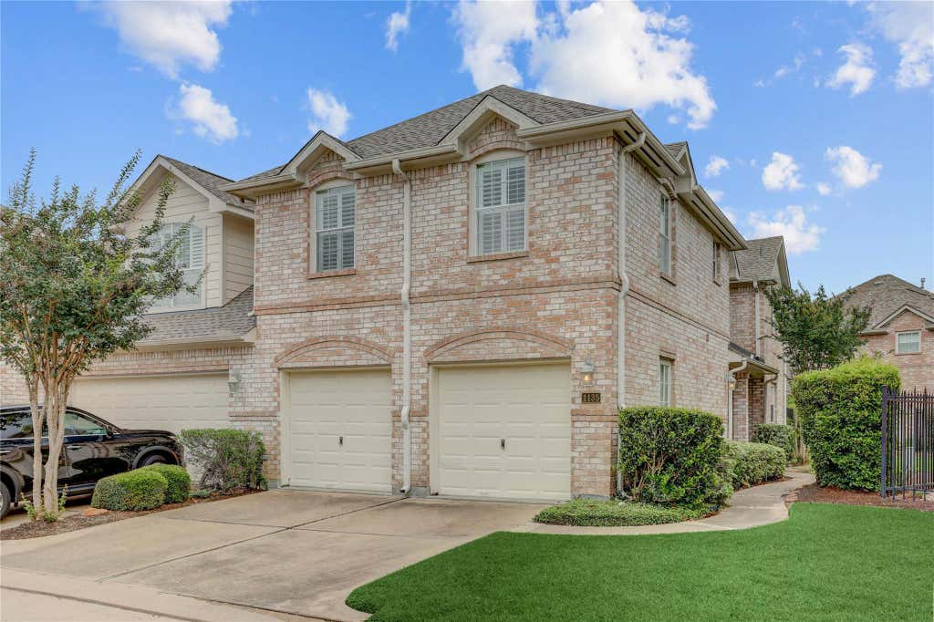 Photo of 1135 Enclave Square W, Houston, TX 77077 (MLS # 19977625)