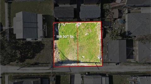 Vacant Land For Sale - 1118 30th St<br/> Galveston, TX 77550