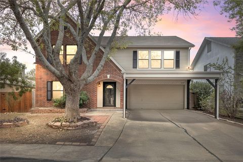 Photo of 1915 Leander, San Antonio, TX 78251 (MLS # 33926031)