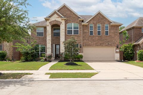 Photo of 5314 Belle Manor Lane, Sugar Land, TX 77479 (MLS # 61963008)