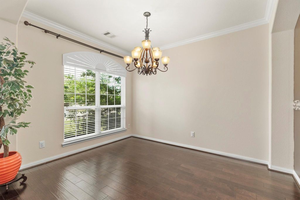 Photo of 5314 Belle Manor Lane, Sugar Land, TX 77479 (MLS # 61963008)