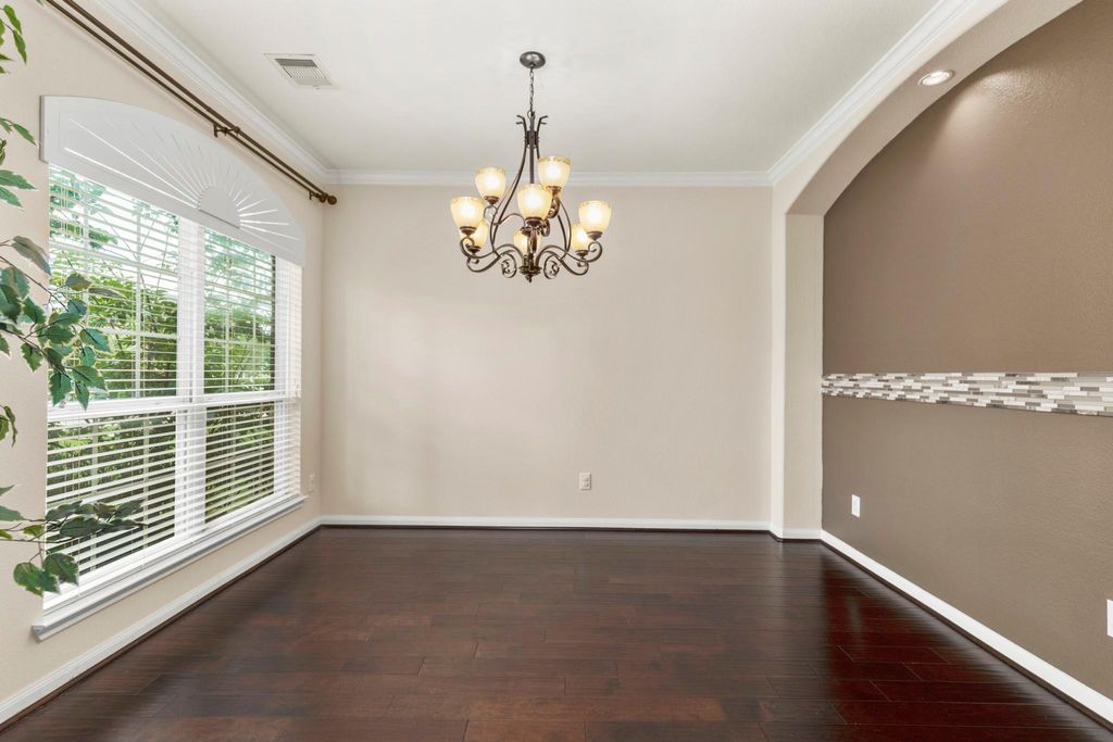 Photo of 5314 Belle Manor Lane, Sugar Land, TX 77479 (MLS # 61963008)