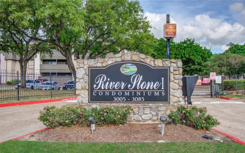 3015 Walnut Bend Lane 24 Houston TX 77042