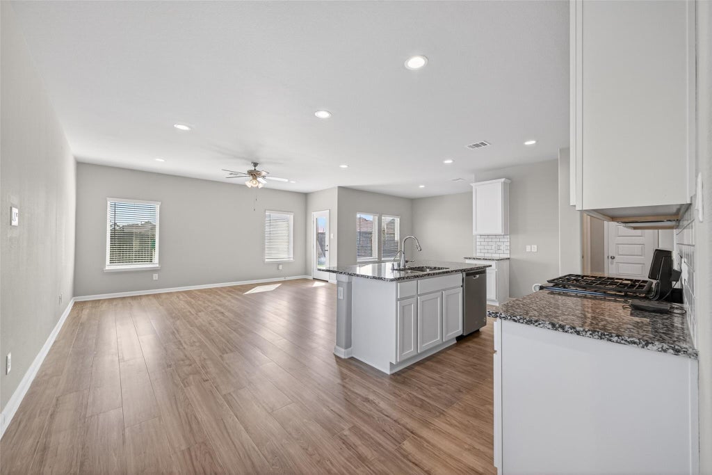 Photo of 13009 Leisure Cove Drive, La Marque, TX 77568 (MLS # 64537456)