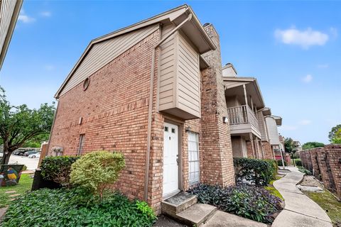 Photo of 10615 Briar Forest Drive #802, Houston, TX 77042 (MLS # 39041457)