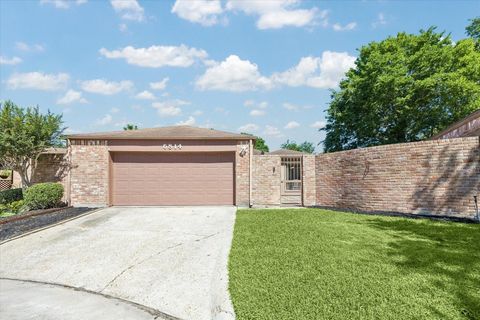Photo of 6814 Enns Lane, Spring, TX 77379 (MLS # 80683821)