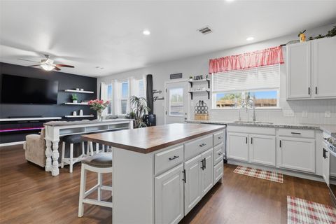 Tiny photo for 18750 Brisbane Creek Court, Katy, TX 77449 (MLS # 78113248)