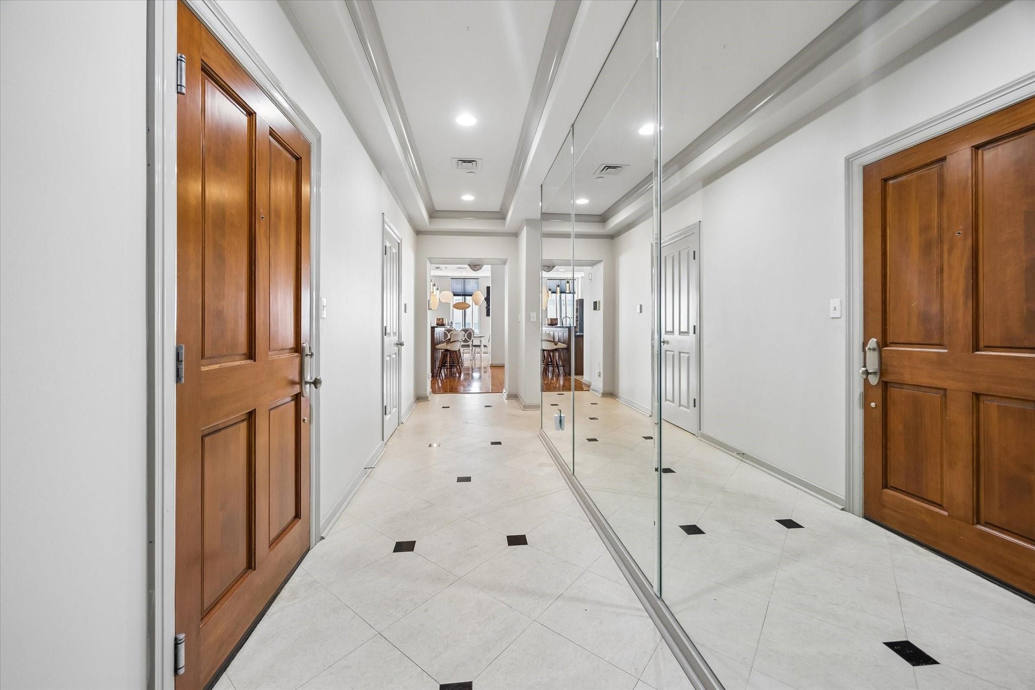 914 Main Street 801