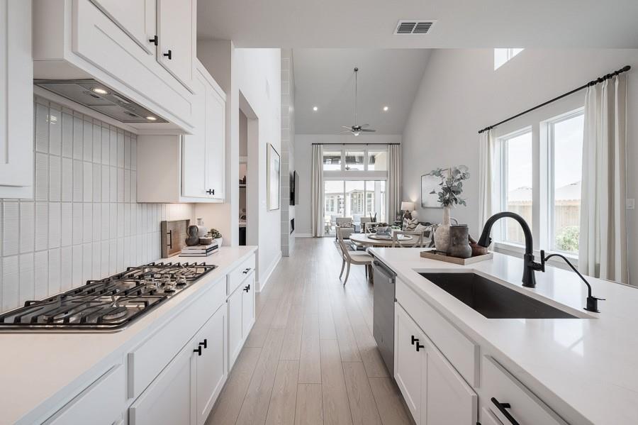 9731 Poinsettia Haven Lane