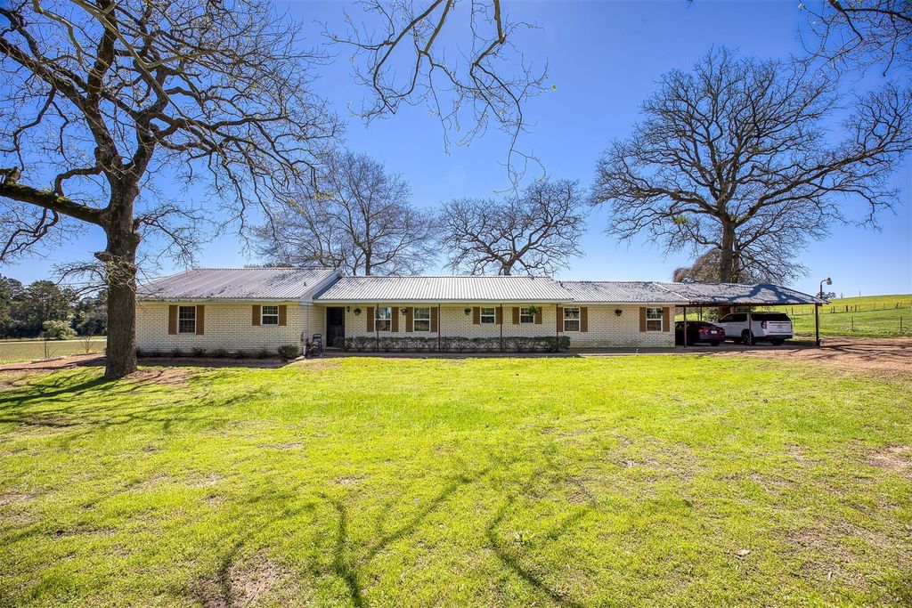Photo of 613 Fm 1272, Grapeland, TX 75844 (MLS # 32751058)