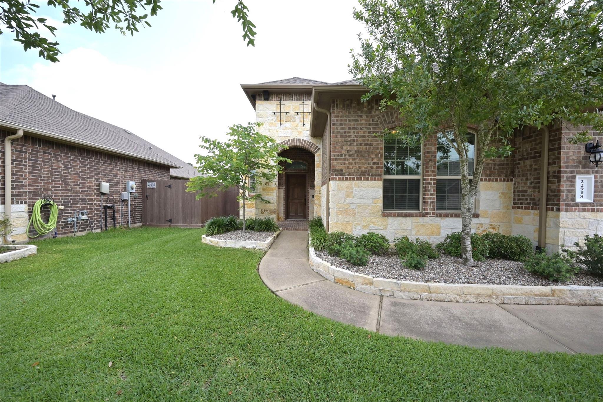 22918 Dale River Road
