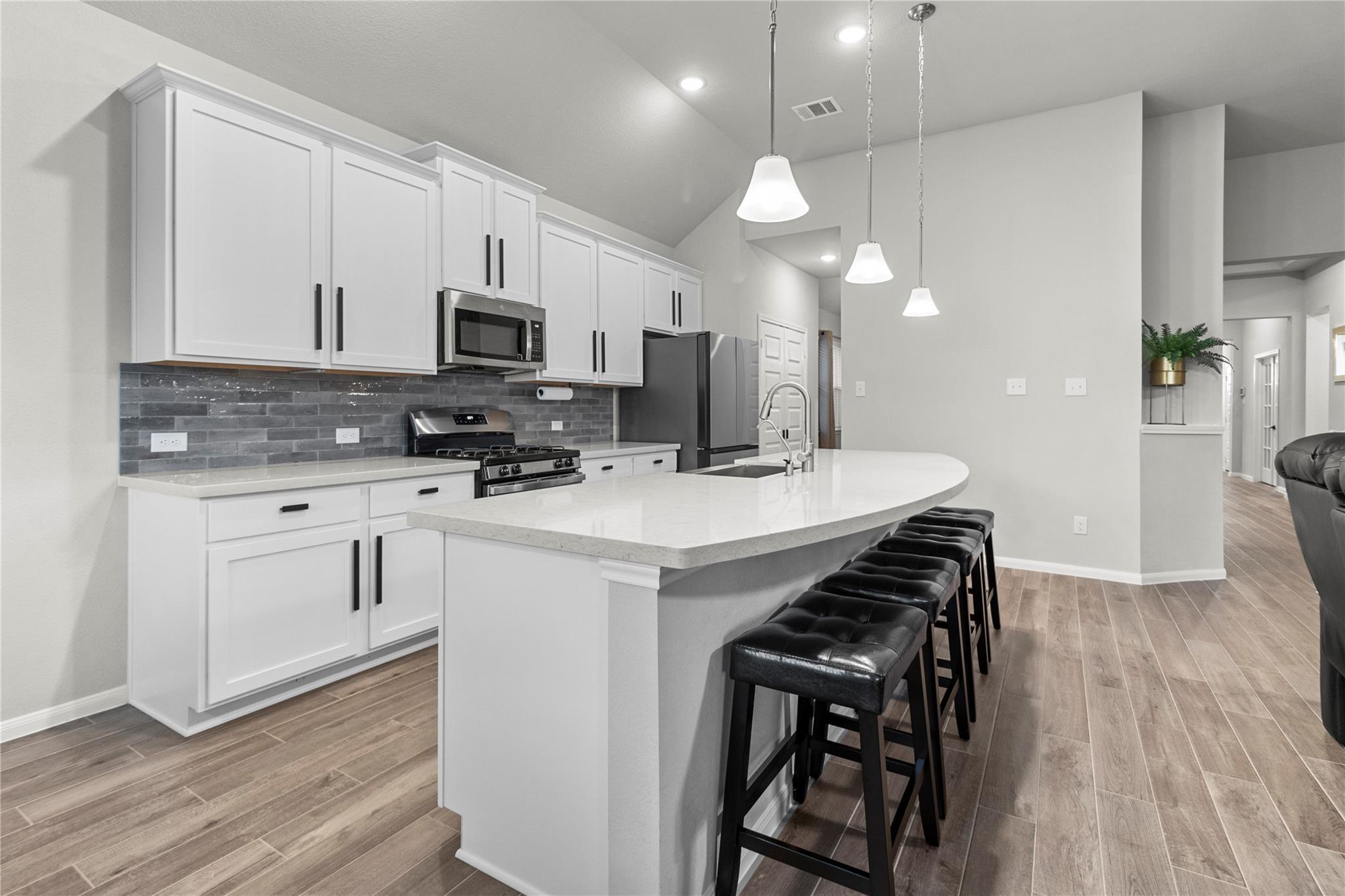 2811 Bisbee Road
