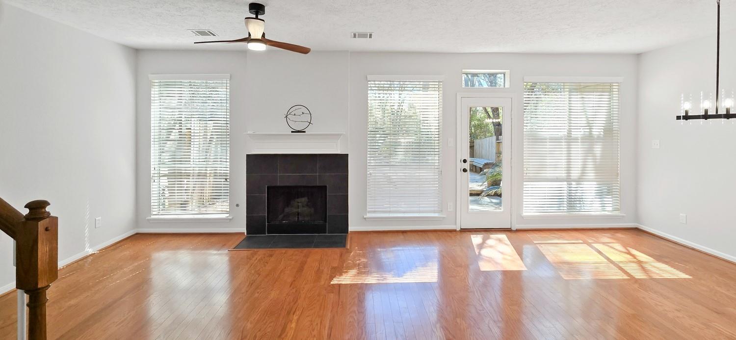 14 Valley Oaks Circle