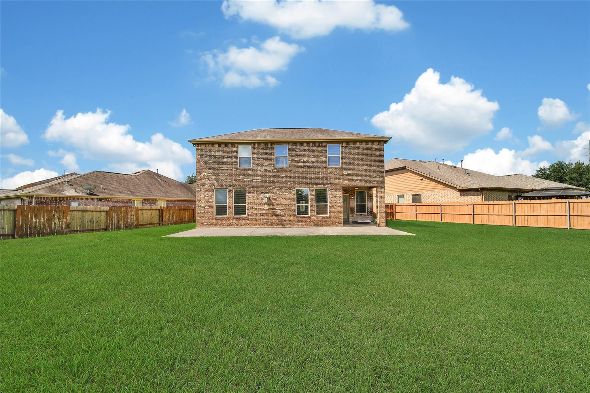 5201 Kendall Glen Court