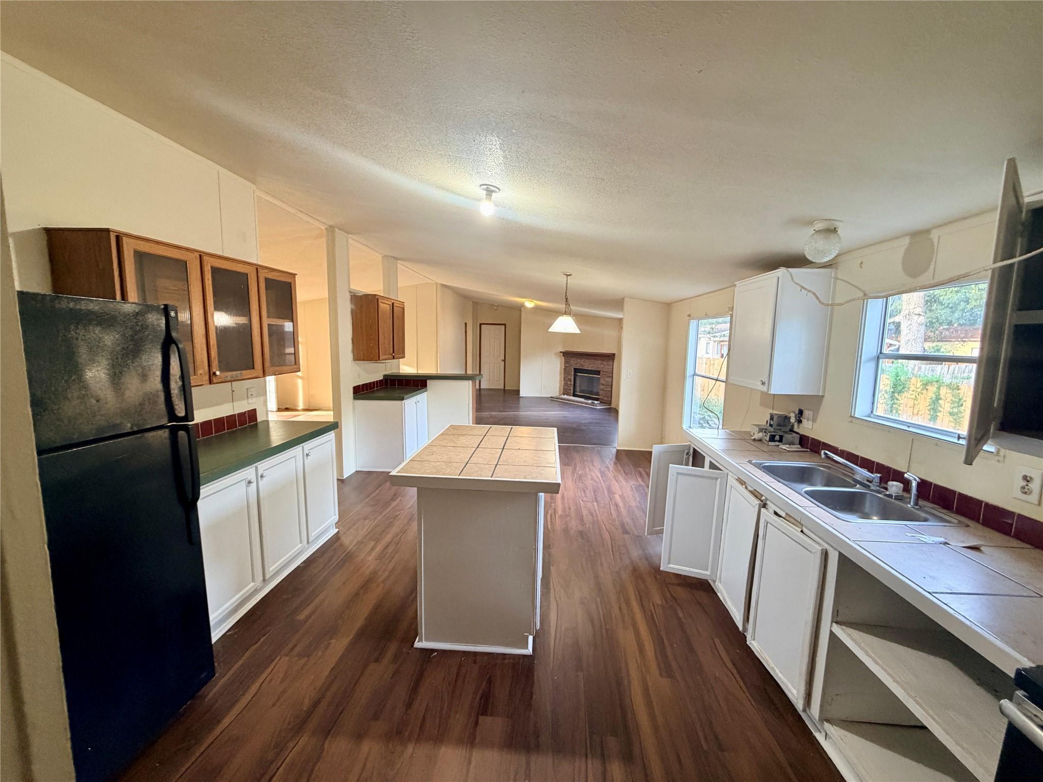 803 Volvo Court