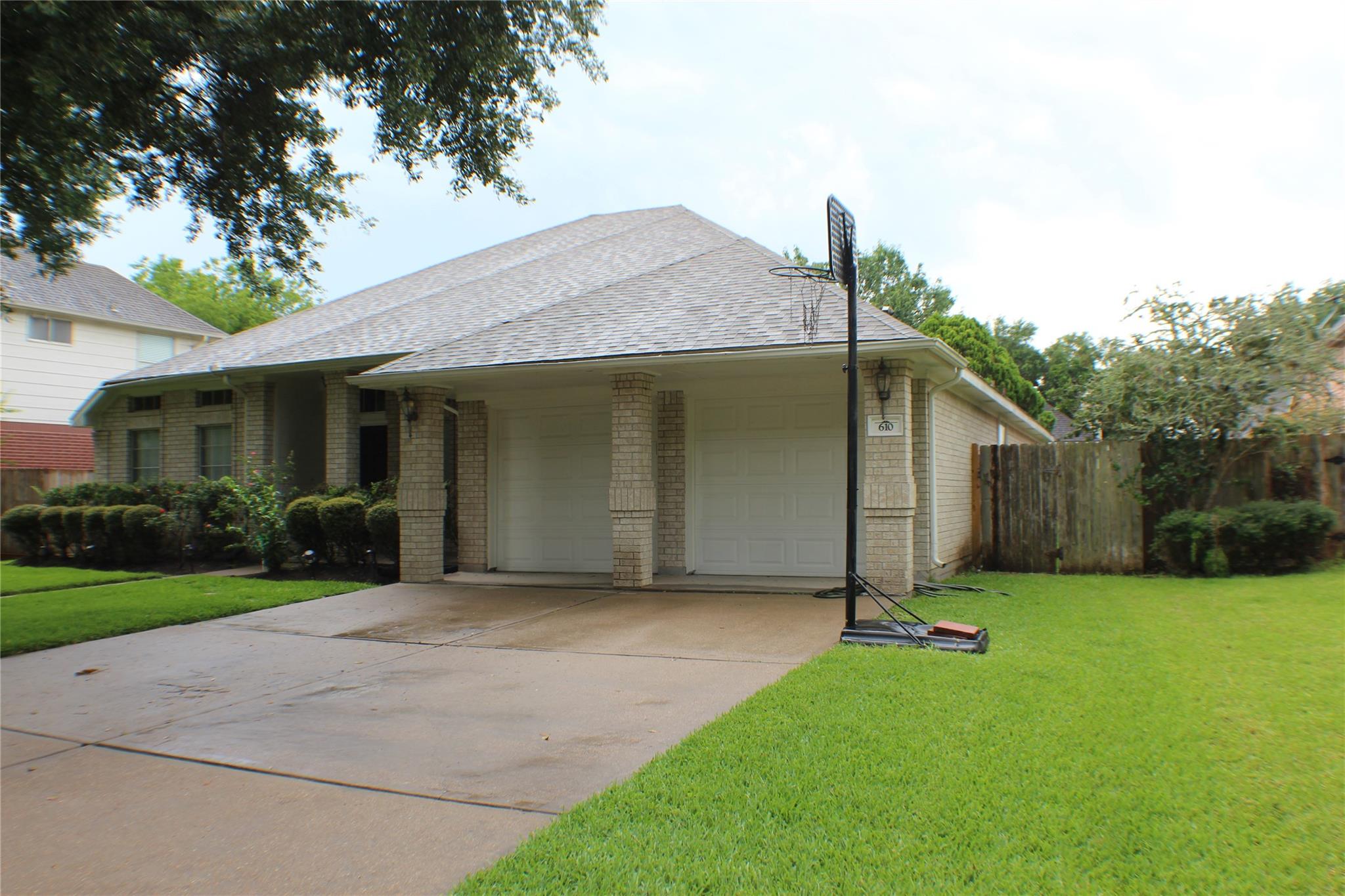 610 High Meadows Drive