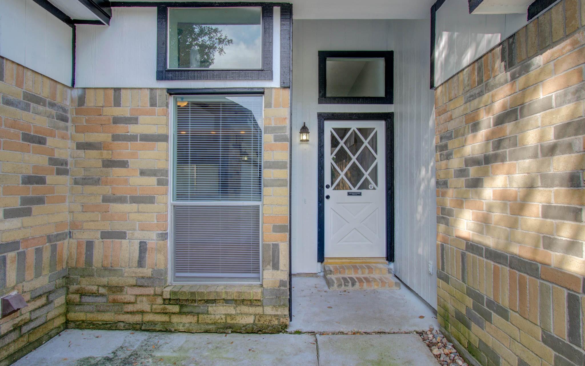 13215 Bunker Hill Drive