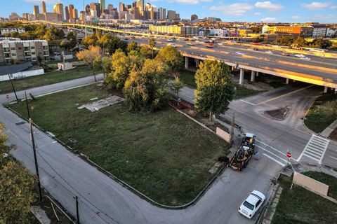 Photo of 3217 Webster Street, Houston, TX 77004 (MLS # 2865512)