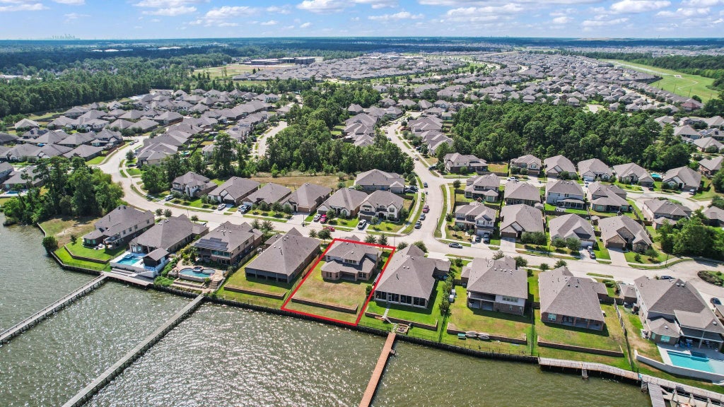 Photo of 15526 Westward Lake Lane, Houston, TX 77044 (MLS # 20180949)