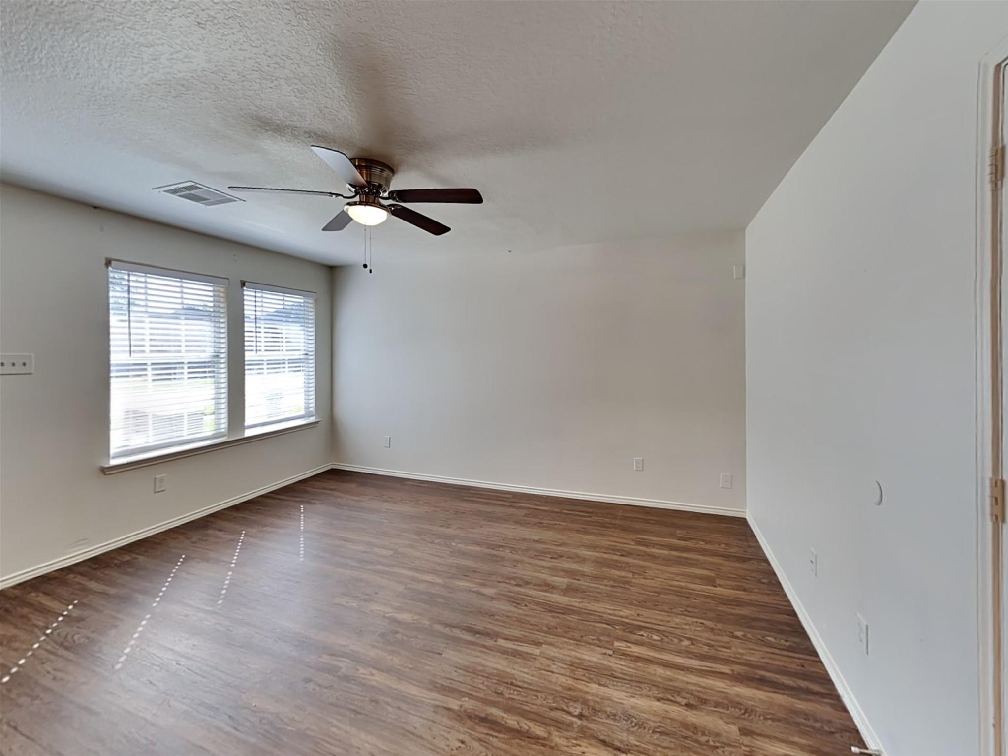 3427 Apache Meadows Drive