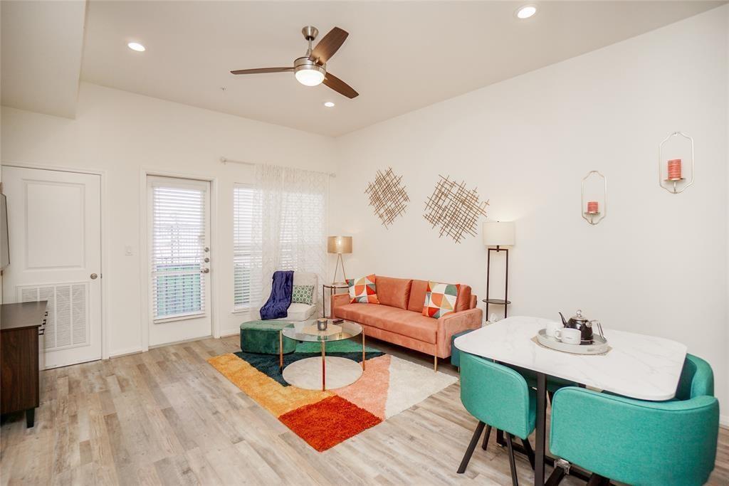 1207 Grand West Boulevard 1H