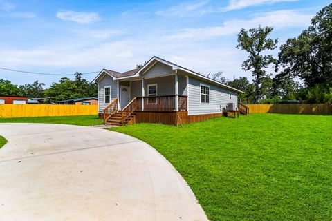 Photo of 277 Vicksburg Lane, Livingston, TX 77351 (MLS # 67166864)