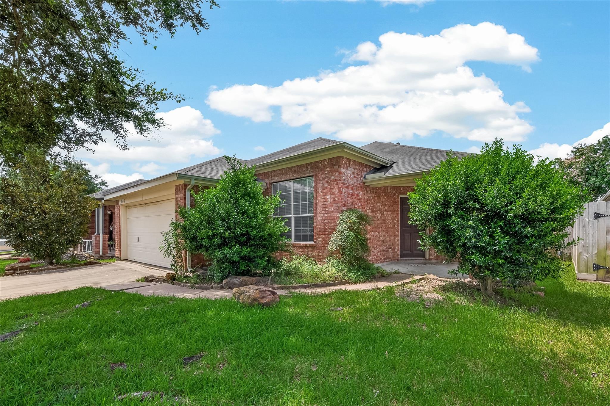 1618 Eberhart Star Court