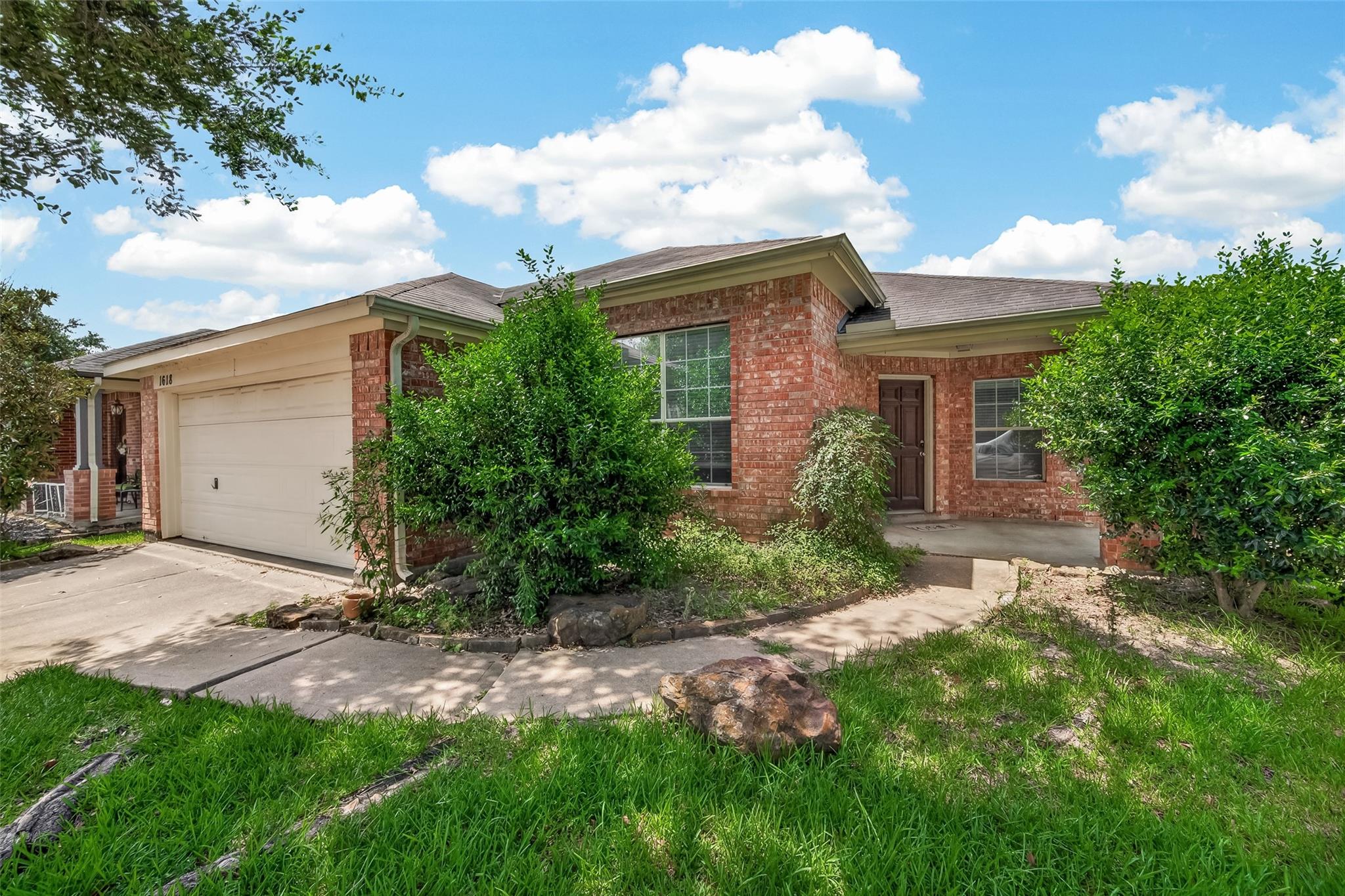 1618 Eberhart Star Court