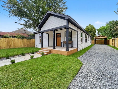 Photo of 2307 Chestnut Street, Houston, TX 77009 (MLS # 4752726)